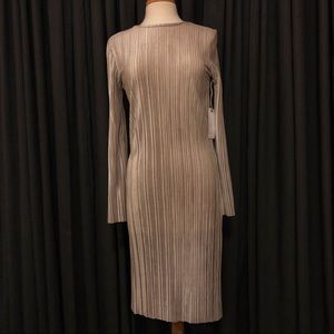 Beige classic velvet from Leith